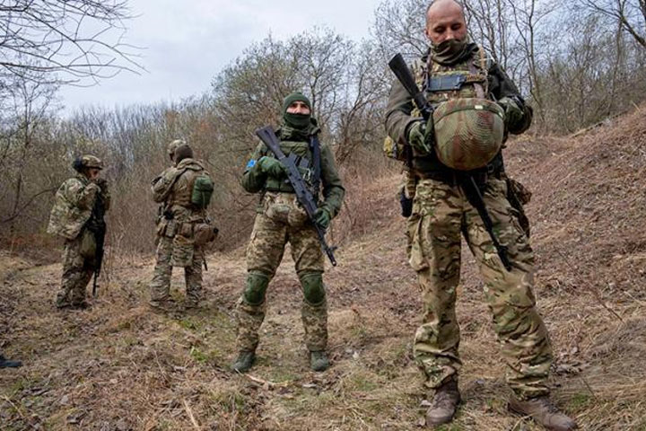 Украинские солдаты скоро начнут убивать друг друга