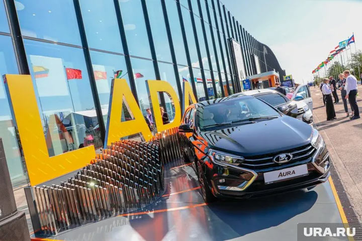 Lada Aura поступает в продажу: все, что нужно знать о новом автомобиле