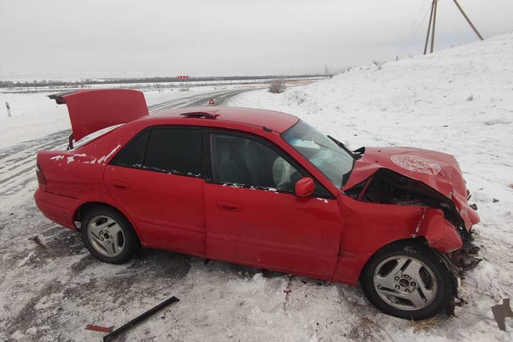 В Хакасии автоледи получила перелом ребра