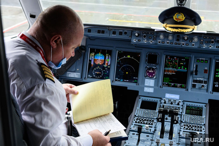 Авиакомпаниям рекомендовали подготовиться к полетам без GPS