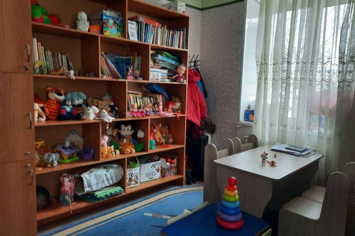 В Хакасии продолжает работу кризисный центр для женщин с детьми