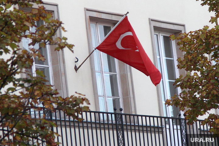 Турция выступила против появления кораблей НАТО в Черном море