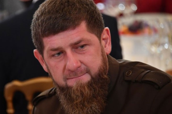 «Вы не воины, позор вам». Кадыров обратился к укронацистам, засевшим в «Азовстали»