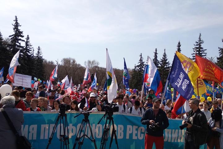 Резолюция первомайского митинга в Хакасии «Zа Мир! Zа Труд! Zа Май!»