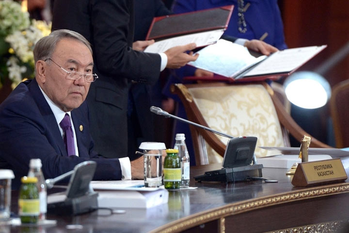 Родственники Назарбаева лишились постов в госкомпаниях