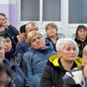 Жители Новоенисейки попросили главу Хакасии о ТКО 