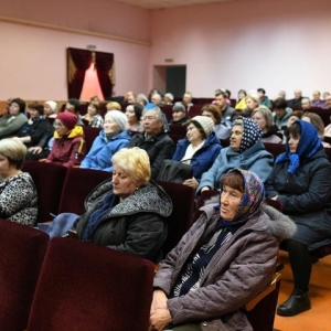 Глава Хакасии встретился с жителями Орджоникидзевского района