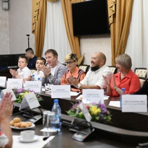 Участники Дельфийских игр встретились с главой Хакасии 