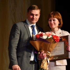 Лучшие медработники Хакасии получили награды и звания