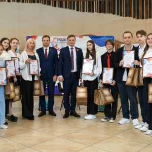Валентин Коновалов рассказал, как в Хакасии поддерживают молодежные инициативы 