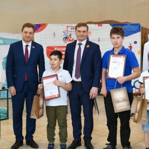 Валентин Коновалов рассказал, как в Хакасии поддерживают молодежные инициативы 