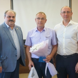 В Ширинском районе депутат Госдумы поздравил крепкие семьи 