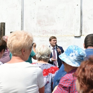 Жители таежных поселков встретились с главой Хакасии