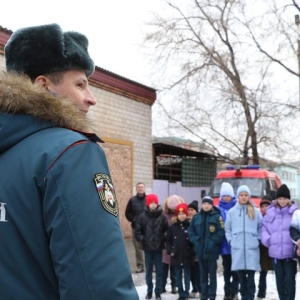 Службы пожаротушения Хакасии принимают поздравления