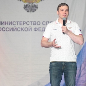 Глава Хакасии дал старт Турниру памяти Сергея Карамчакова