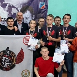 В Хакасии прошел турнир по ММА памяти тренера Владимира Воронова