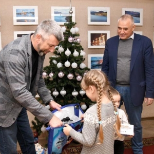 У детей из Свердловска в ЛНР продолжают исполняться мечты благодаря Хакасии