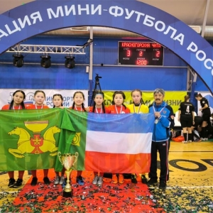 Девушки Аскизского района получили золотые медали проекта «Мини-футбол – в школу»