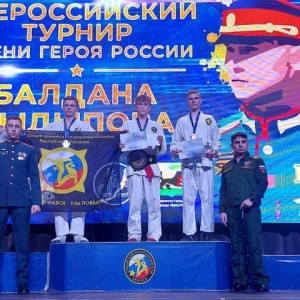 Спортсмены из Хакасии завоевали медали всероссийских соревнований по рукопашному бою