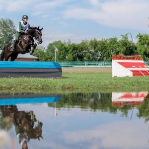 Чемпионат и первенство по троеборью прошли в Хакасии 