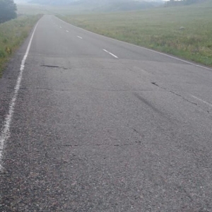Доказано: в страшном ДТП на дороге в Хакасии водитель не объезжал ямы