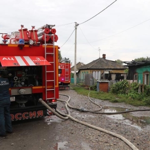 Пожар в районе Гагарина в Абакане произошел из-за газового баллона 