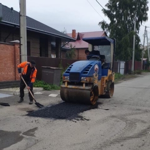 Абаканские улицы и парки готовят к зиме