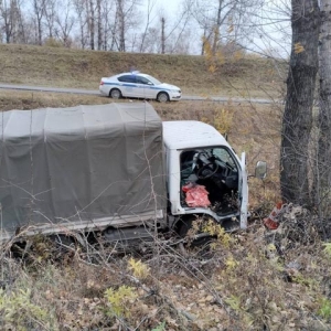 Дамбы Абакана продолжают пополнять сводку ДТП