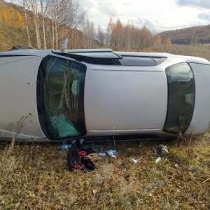 В Усть-Абаканском районе водительница не удержала руль