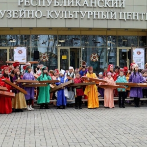 «Всех рады накормить» - о еде и не только на гастрономическом фестивале в Хакасии 