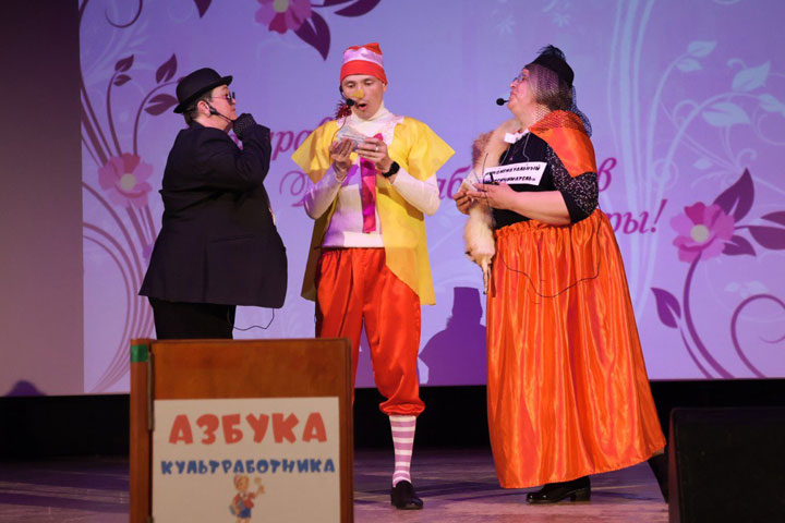 В Алтайском районе Хакасии чествовали работников культуры