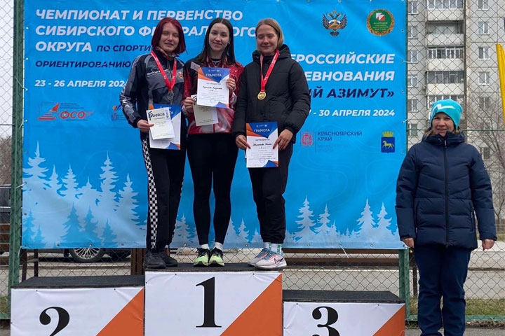 На чемпионате и первенстве Сибири по спортивному ориентированию отличились спортсменки Хакасии 