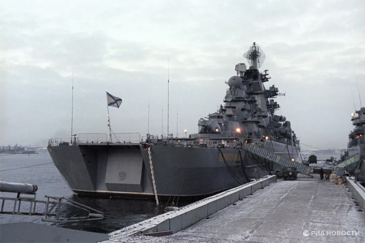«Выдавить НАТО из Арктики». Чем вооружат российские тяжелые крейсеры