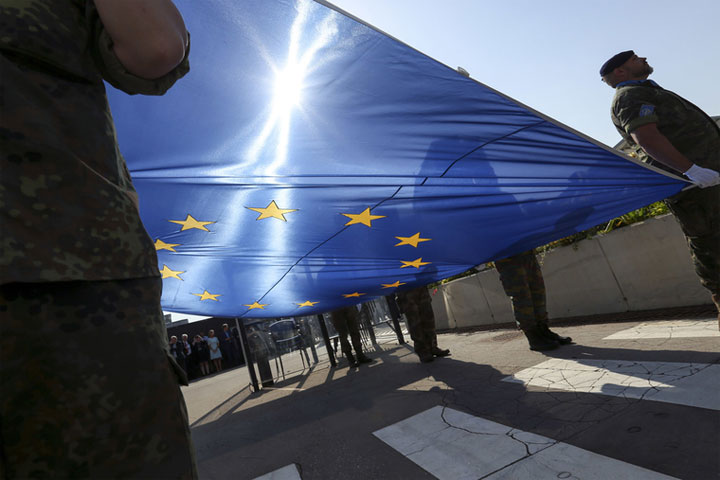Bloomberg: в 10-й пакет санкций ЕС попадут Росбанк, «Тинькофф» и Фонд национального благосостояния