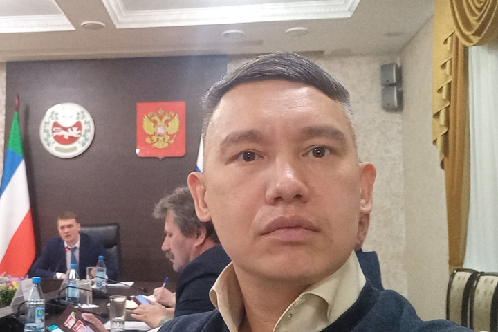 Паранормальная активность в политике Хакасии растет - Тайир Ачитаев