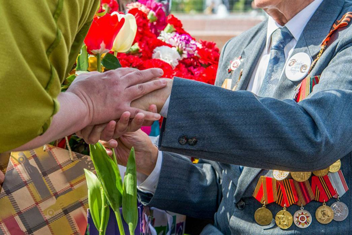 «Единая Россия» и «Волонтеры Победы» поздравят фронтовиков с наступающим 9 Мая
