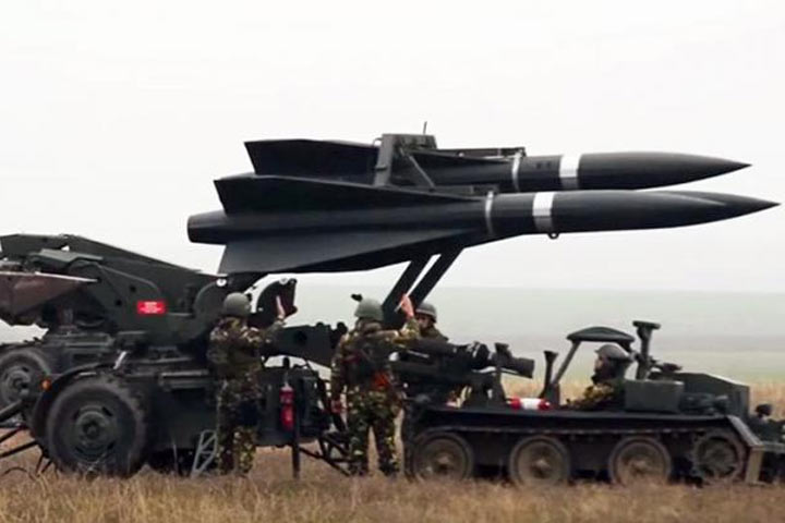 Западные системы ПВО надо бить еще на польской границе