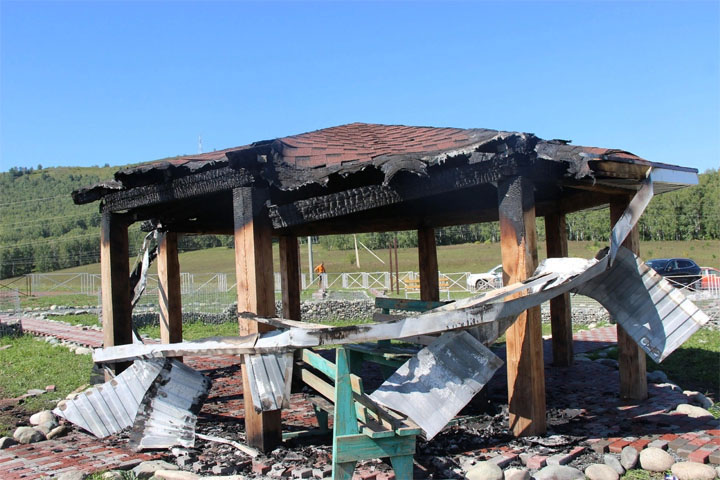Пожар в Таштыпском районе - случайность или политический заказ? 