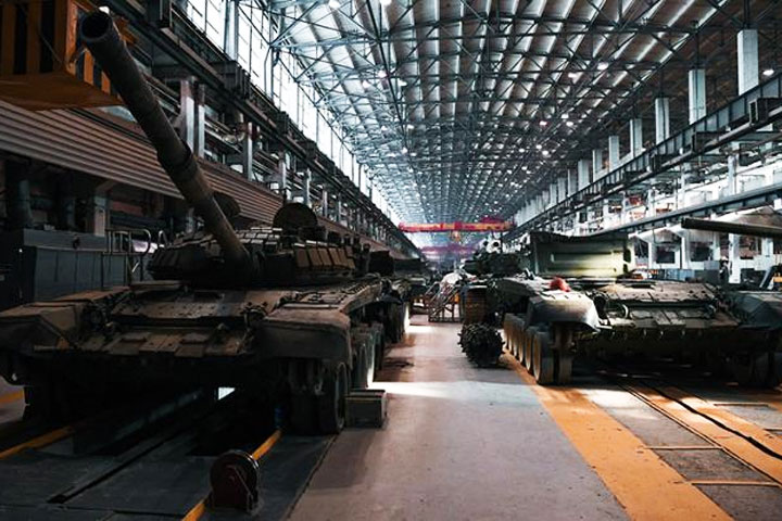 100 танков в месяц, 600 за полгода: Запад шокирован «русским конвейером»