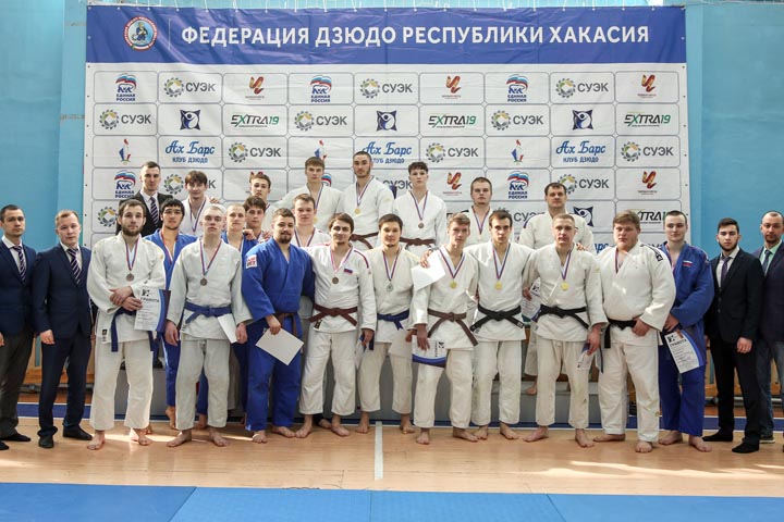 В Хакасии состоялся Чемпионат по дзюдо среди мужчин