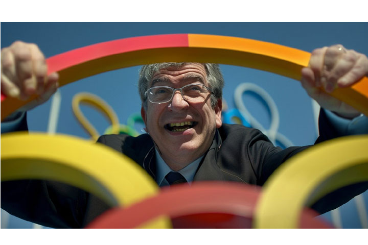 «Олимпийский спорт подписал себе приговор». Эксперты заметили нервные действия Томаса Баха