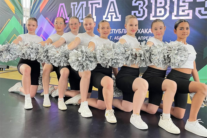 Республиканский этап школьной лиги по чир спорту прошел в Хакасии