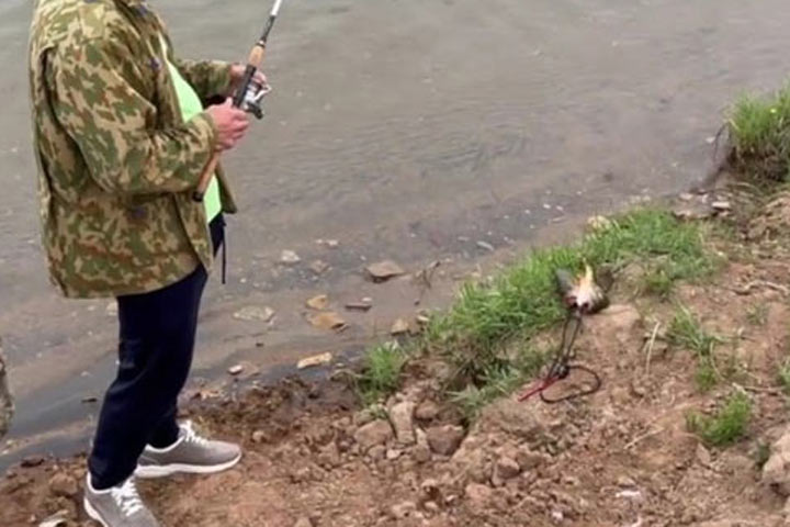 Саяногорские рыбаки попались возле рыбного и форелевого хозяйства 