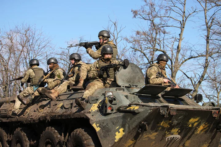 Украина сообщает о начале наступления ВС РФ в Харьковской области: что известно, карта