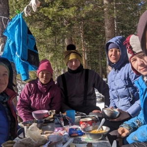 Туристы из ХГУ совершили десятидневный лыжный поход